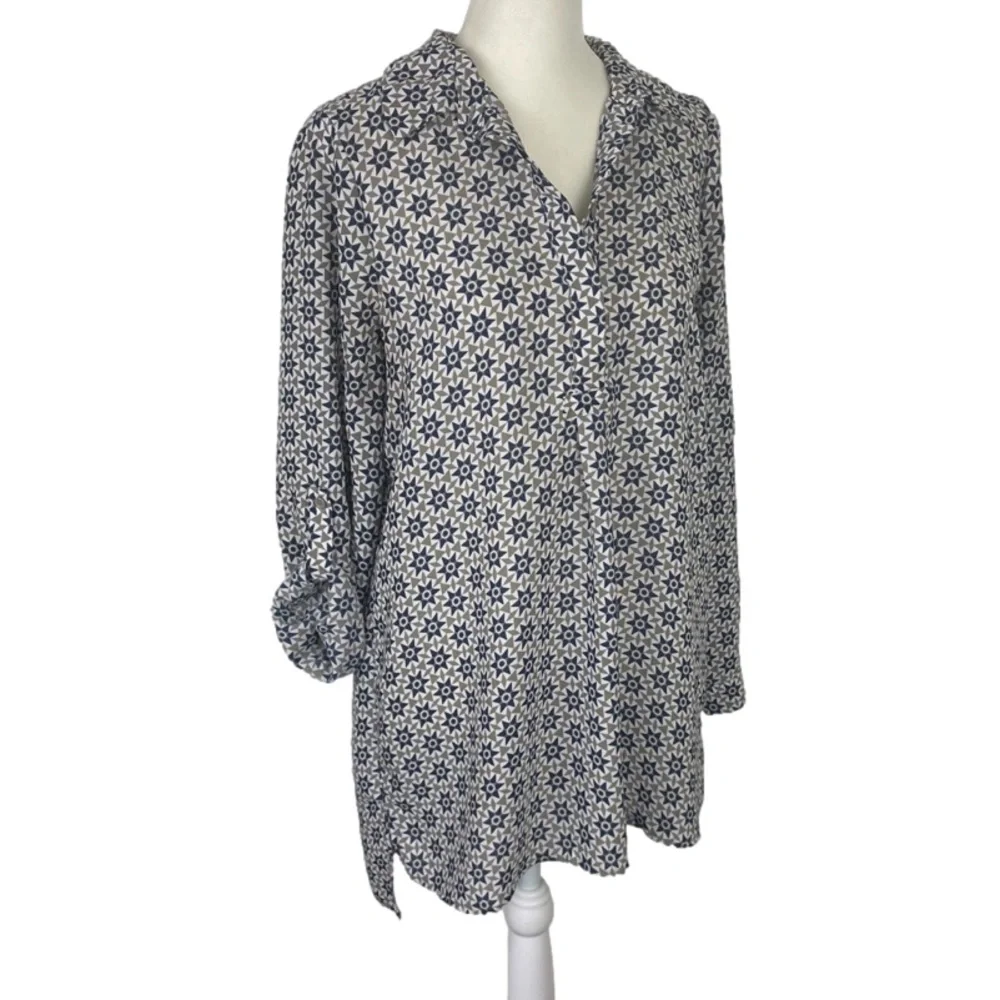 Prana Geometric Star Tunic Top Pullover Size Small White Gray Blue - Picture 11 of 11